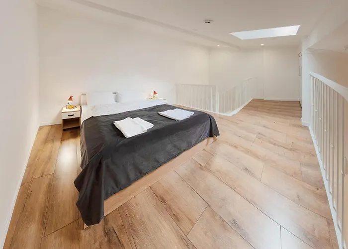 Antresol 3* إلفيف