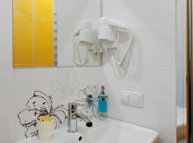 Antresol Apart Otel Lviv